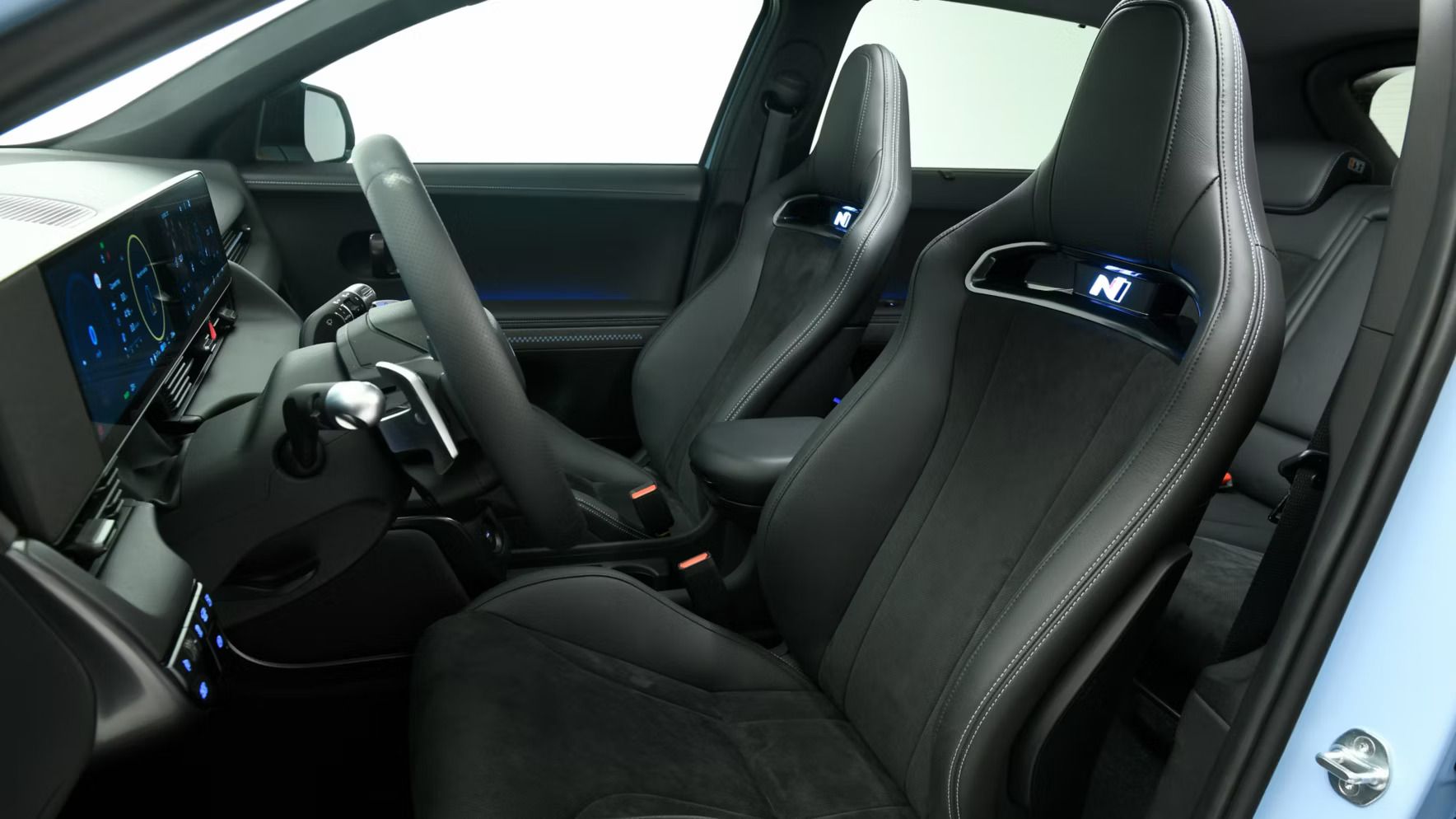 Foto 4 - Interior IONIQ 5 N.jpg