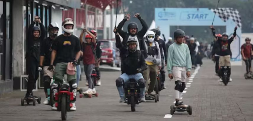 PEVS 2024 Parade. Dok.Dyandra.jpg