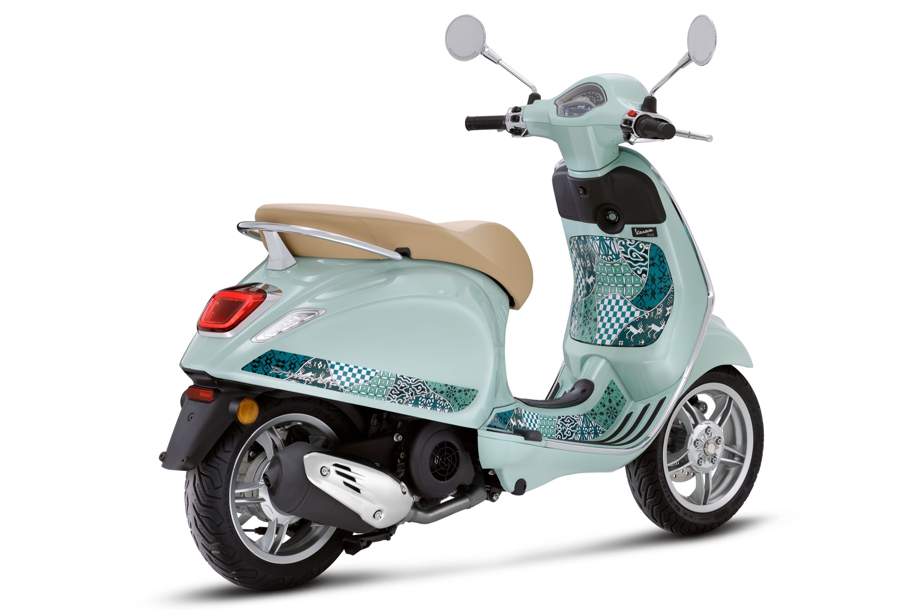 02 Vespa Batik - PID