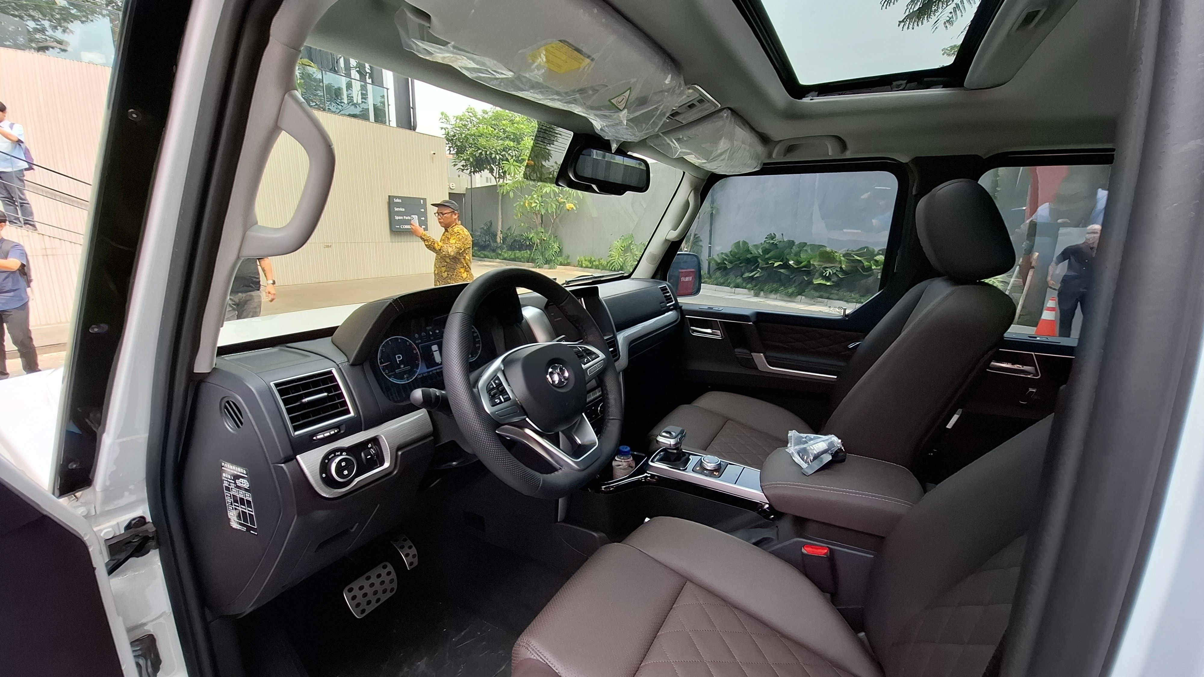 BAIC BJ80 Interior - CHADIE