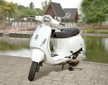 New Vespa LX - White Innocente - PID