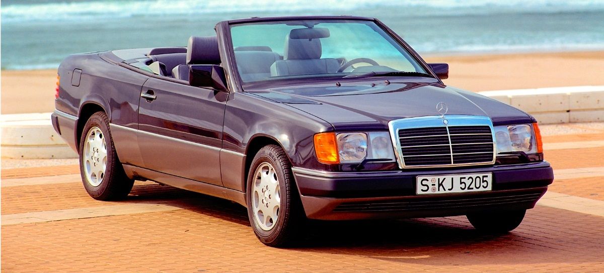 Mercedes A124 - MERCEDES-BENZ.AG