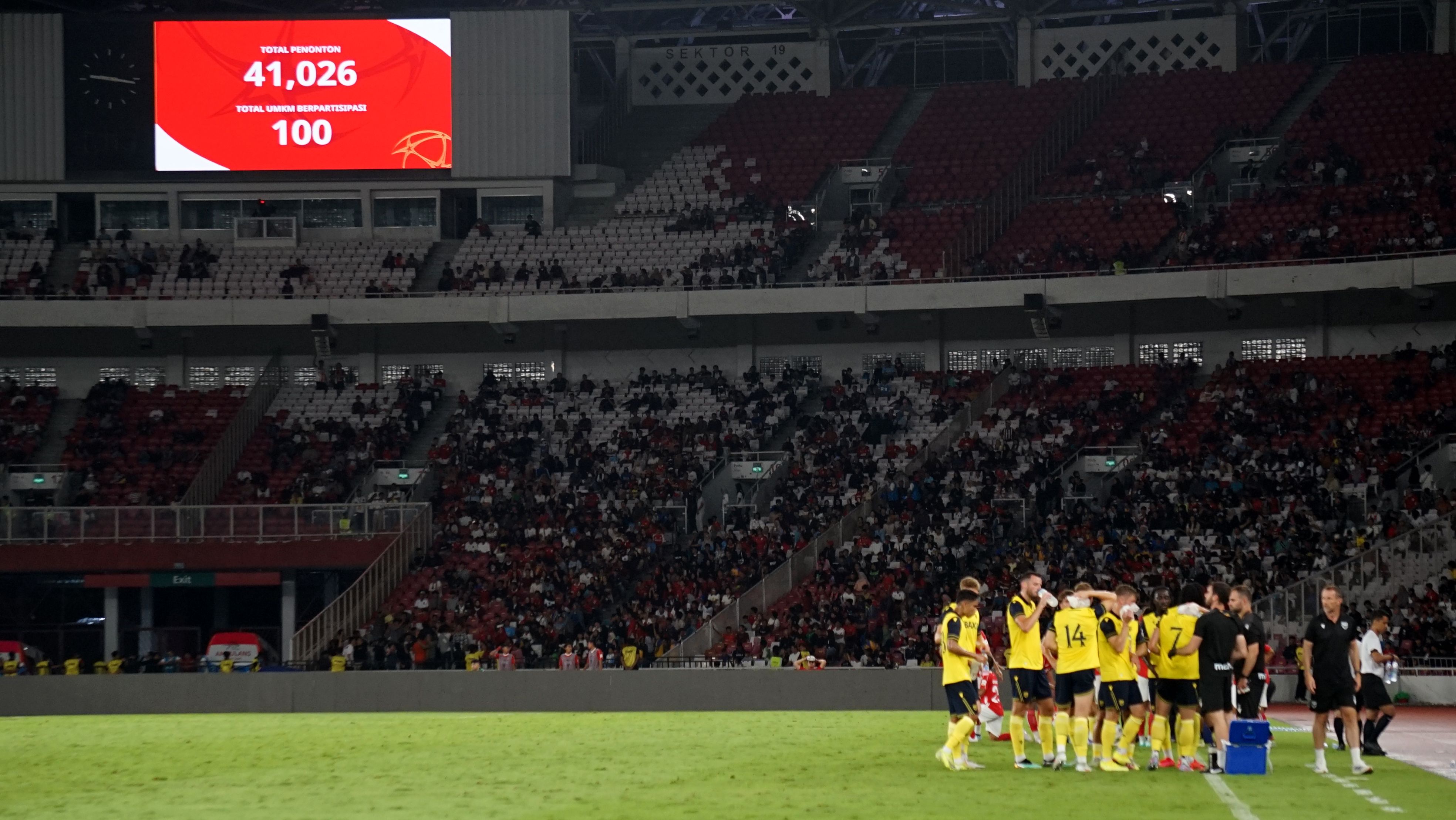Pertandingan pertama Piala Presiden 2025 dihadiri oleh 41.026 penonton