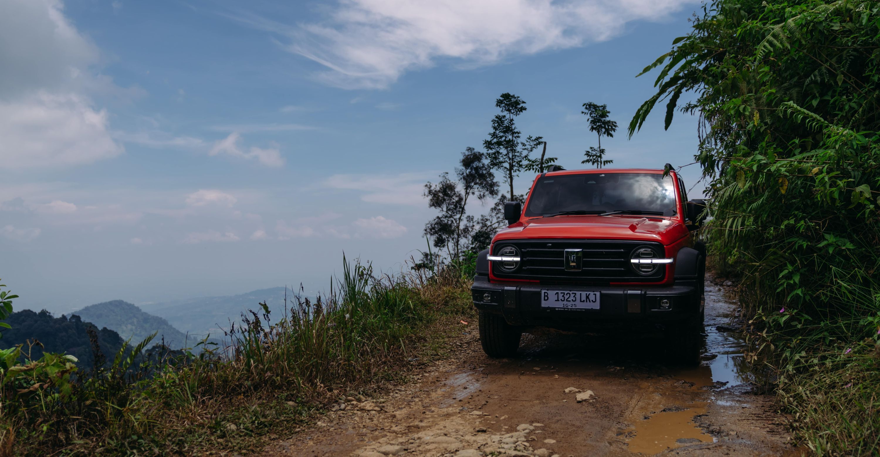 Mencoba beragam mode berkendara Rock Mode, Mountain Mode, serta sistem part-time 4WD. (GWM Indonesia)