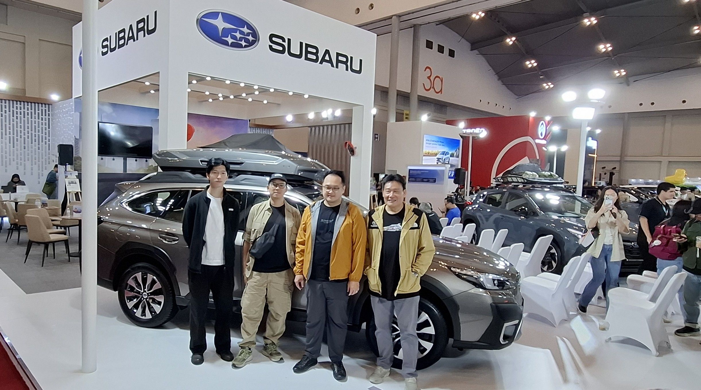 Selain menghadirkan produk kolaborasi dengan Thule, Subaru juga menghadirkan beragam program menarik di GJAW 2025. (Chadie)