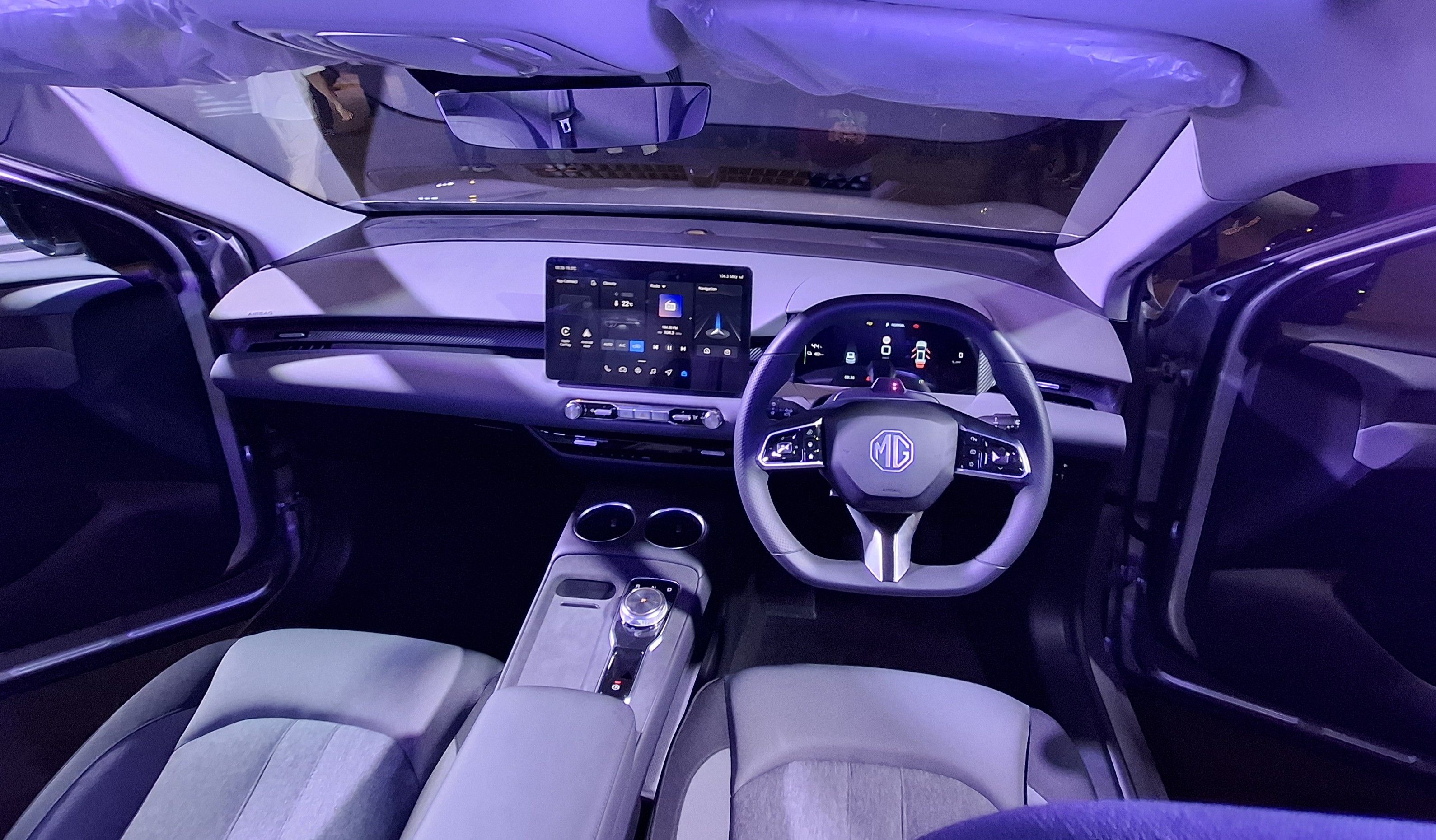 Tampilan kokpit MG S5 EV. (Chadie)