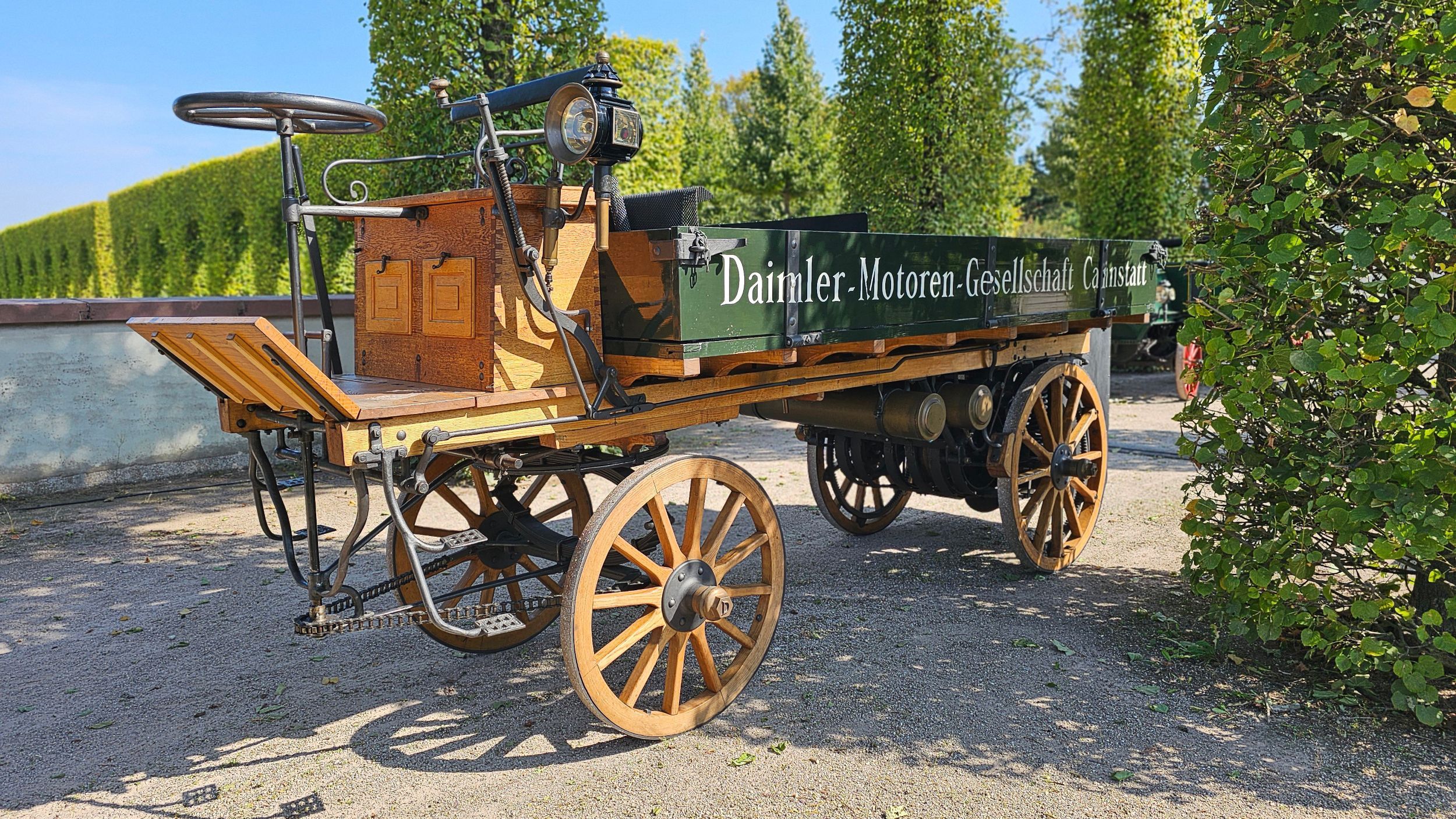 Daimler Motor-Lastwagen 1896. (Retro Classics 2026)