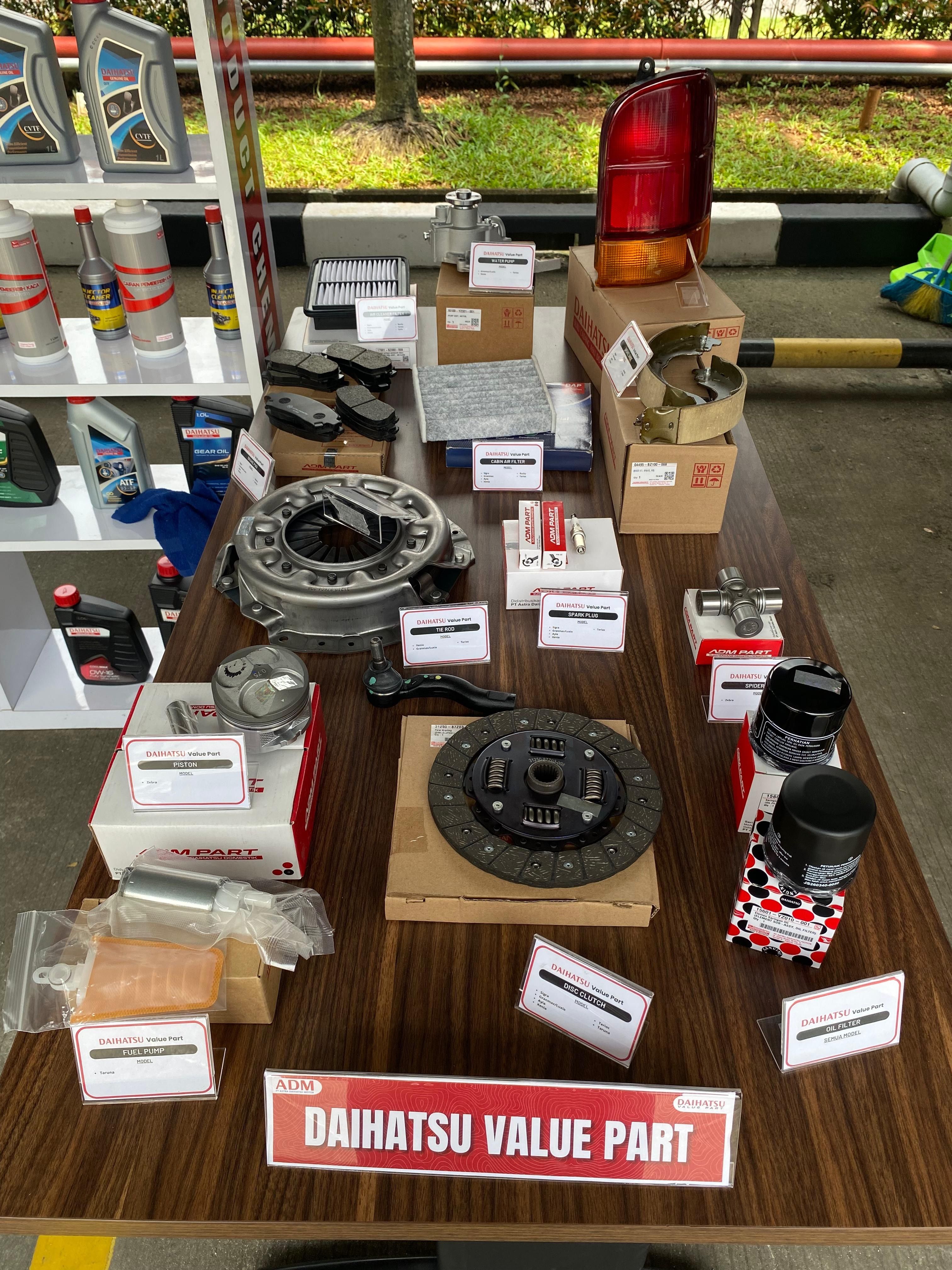 Daihatsu Value Part menyediakan suku cadang resmi dengan harga yang lebih terjangkau. (ADM)