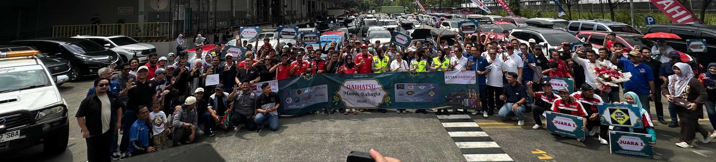 Para Peserta Mudik Bersama Daihatsu 2026. (ADM).jpg