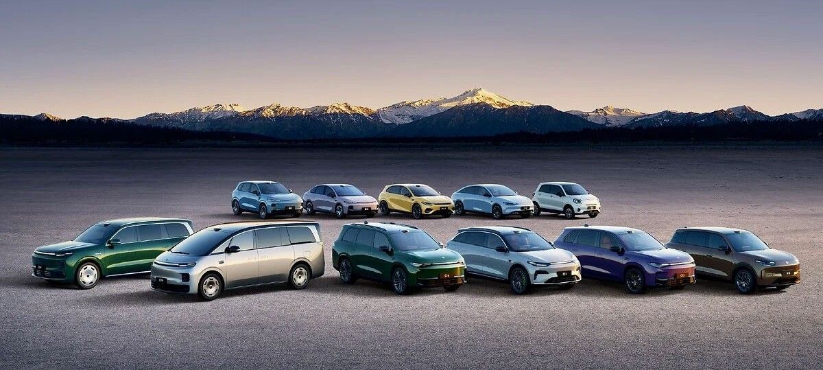 Lini produk Leapmotor mencakup berbagai kategori untuk memenuhi beragam kebutuhan mobilitas. (IND) 