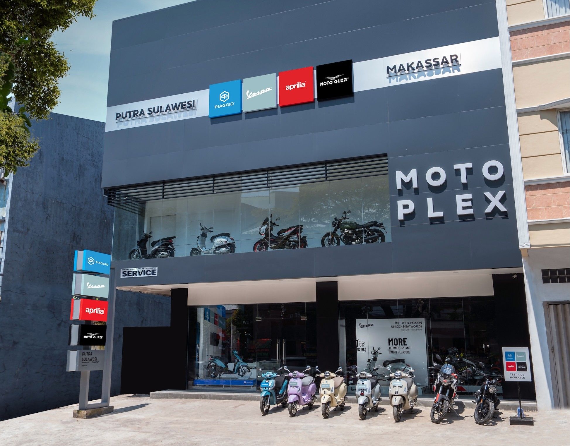 Fasad Motoplex 4 Brands Putra Sulawesi Makassar. (PID)