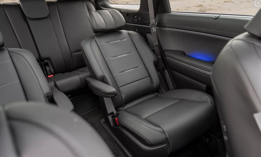 Sistem pelipat sandaran kursi Hyundai Palisade menelan korban jiwa. (Carscoop)