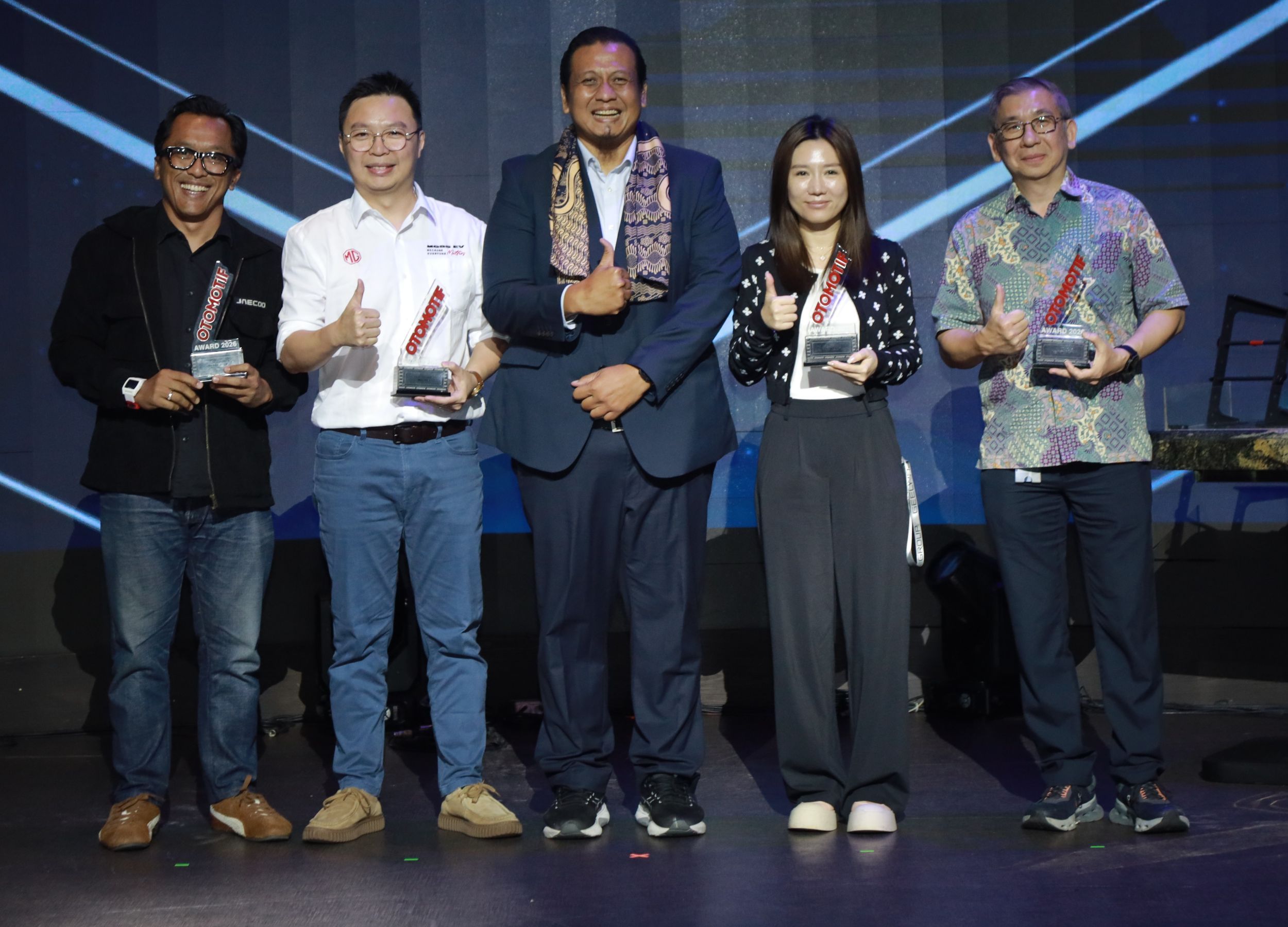 MG MG4 EV Raih Gelar Best Small EV di OTOMOTIF Award 2026. (MGMI)