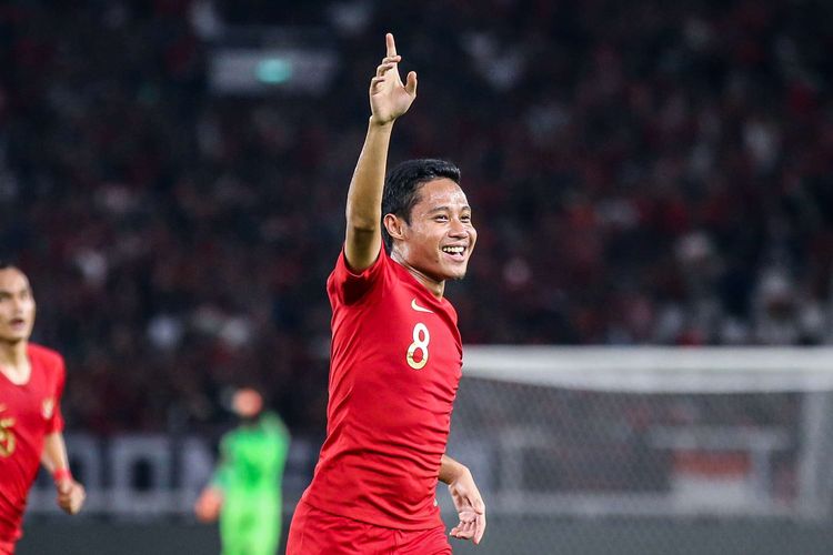 Evan Dimas.jpg